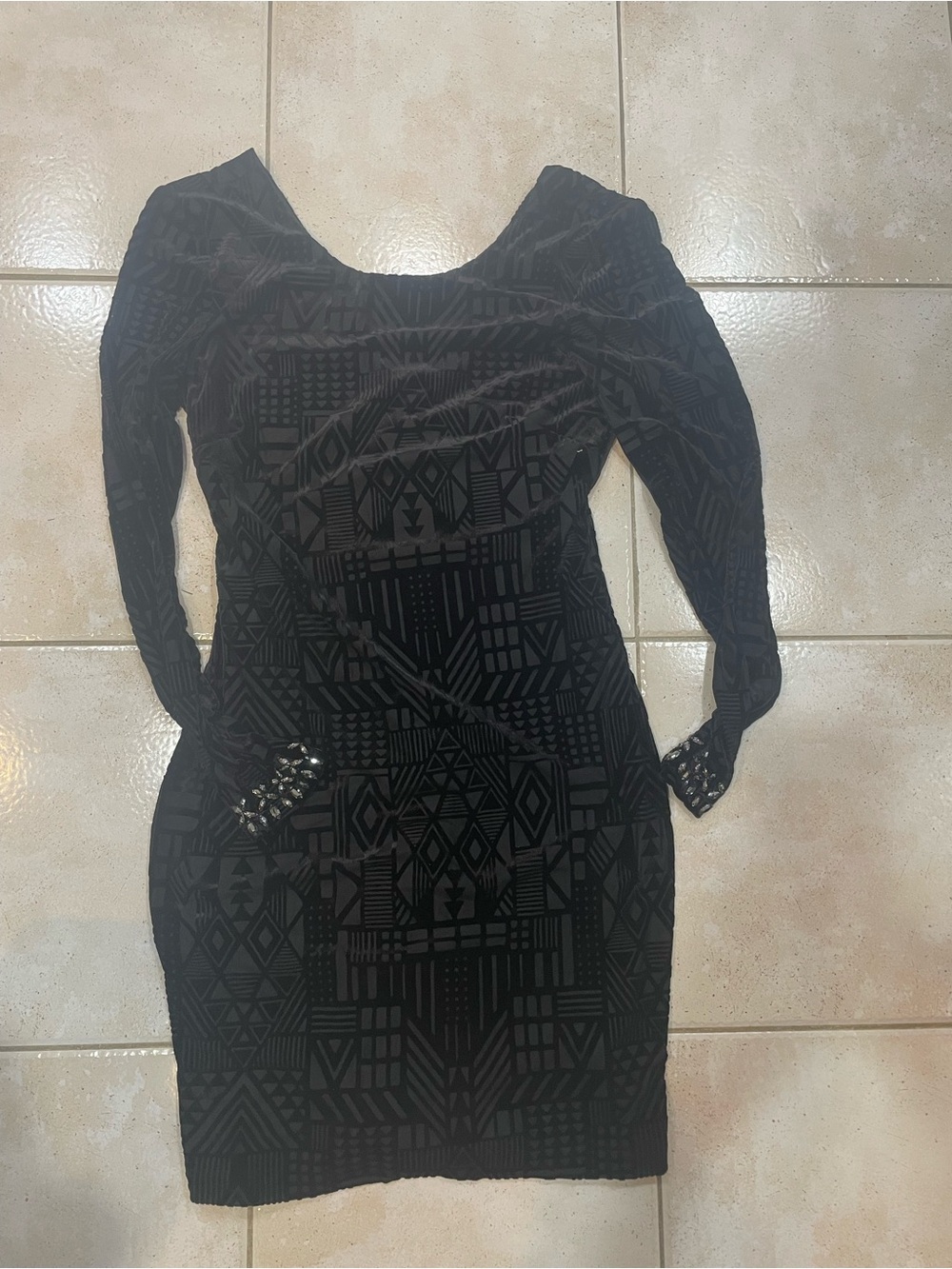 Guess Black Long-Sleeve Geometric Velvet Bodycon Dress